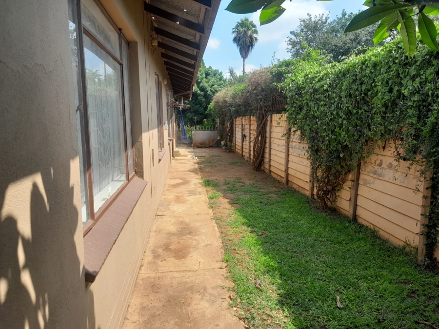 4 Bedroom Property for Sale in Rustenburg Central North West